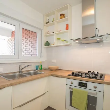 Apartman Maraska Park 자다르