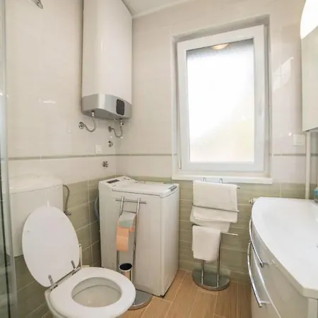 아파트 Apartman Maraska Park